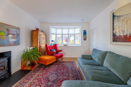 3 bedroom semi-detached house to rent - Photo 3