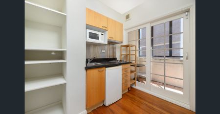 Excellently located one bedroom apartment - Photo 4