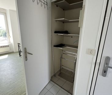 Location Appartement 1 pièce 28m² - Photo 4