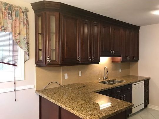 For Lease - 33 Pheasant Valley Court Unit# Main, Markham, Ontario - Photo 1