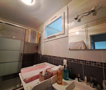 Location Appartement 2 pièces 50m² CHAMBRAY LES TOURS 37170 - Photo 3