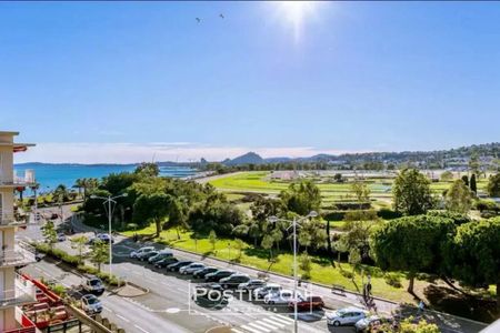 Location appartement meublé 2 pièces 47 m² - Photo 4