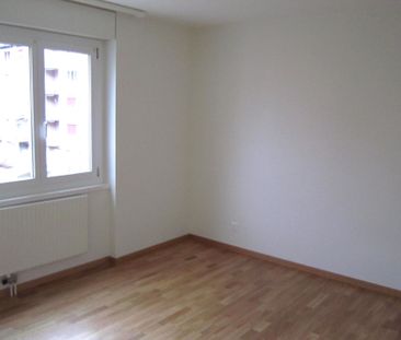 Appartement de 3,5 pièces avec balcon et ascenseur - Photo 2