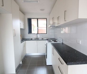 Located in Quality Complex - Photo 2