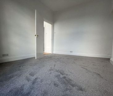 3 bedroom apartment to rent - Photo 1