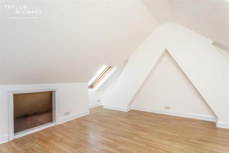 4 bedroom terraced house to rent - Photo 2