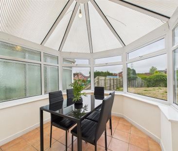 3 bedroom semi-detached house to rent - Photo 3