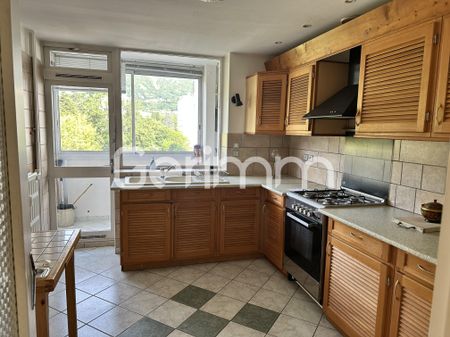 Location Appartement 4 pièces 91,15 m² - Photo 3