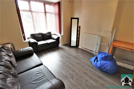 22 Oaktree Lane, Selly Oak, Birmingham, B29 6HX - Photo 4