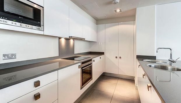 2 bedroom property to rent - Photo 1