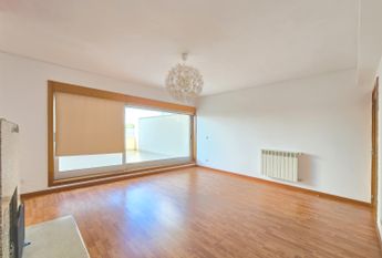 1 bedroom flat with two terraces next to Glicinias!