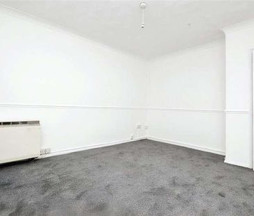 Braintree Road, Dagenham, RM10 - Photo 6