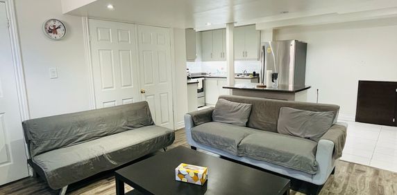 For Lease - 76 LEXINGTON Road, Brampton, Ontario - Photo 2