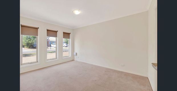 Spacious Family Home - Photo 1