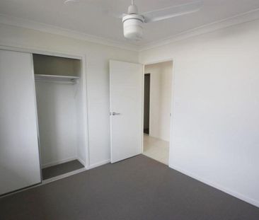 High up on the hill to catch the breezes - Photo 6