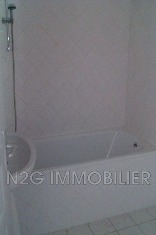 Location Appartement 3 pièces 65m² GRASSE 06130 - Photo 5