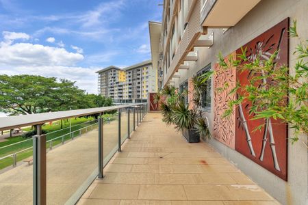 204/19 Kitchener Drive, Darwin City NT 800 - Photo 3