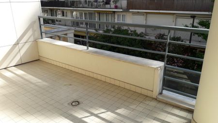 location Appartement T1 DE 33.3m² À BOULOGNE - Photo 3