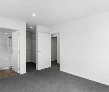 5 Selkirk Lane, Hamilton Lake - Photo 3