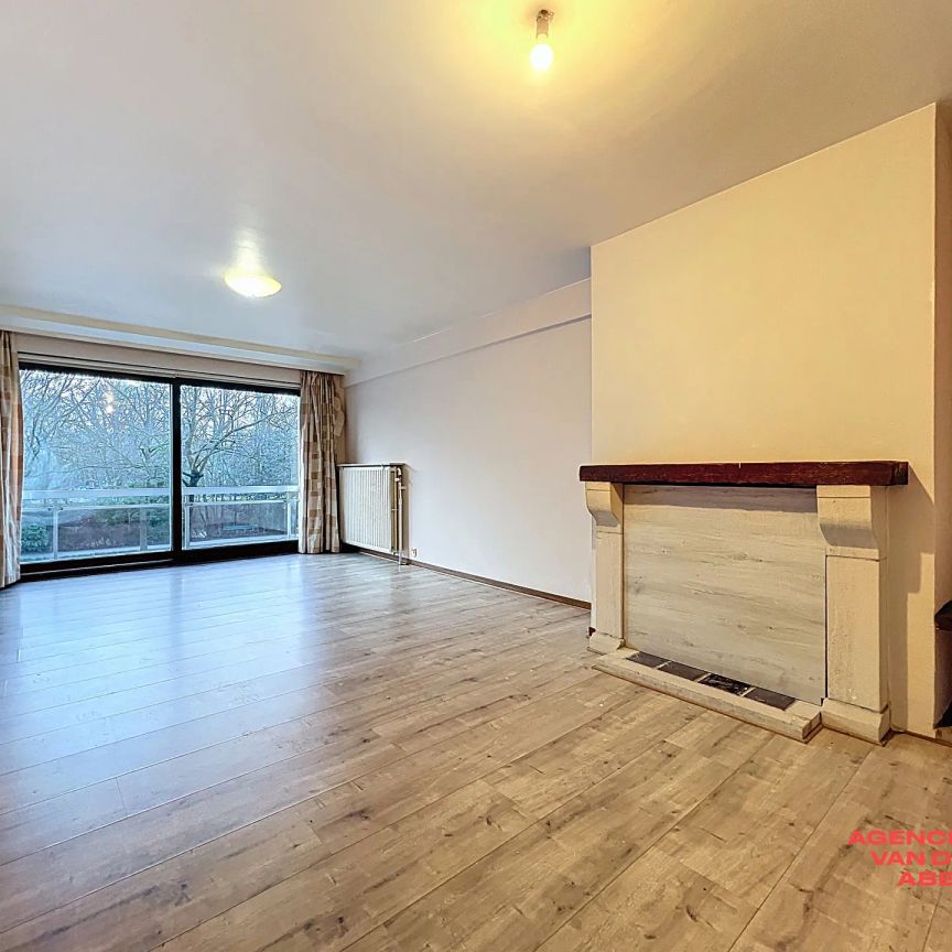 Instapklaar appartement met 2 slaapkamers en terras - Foto 1