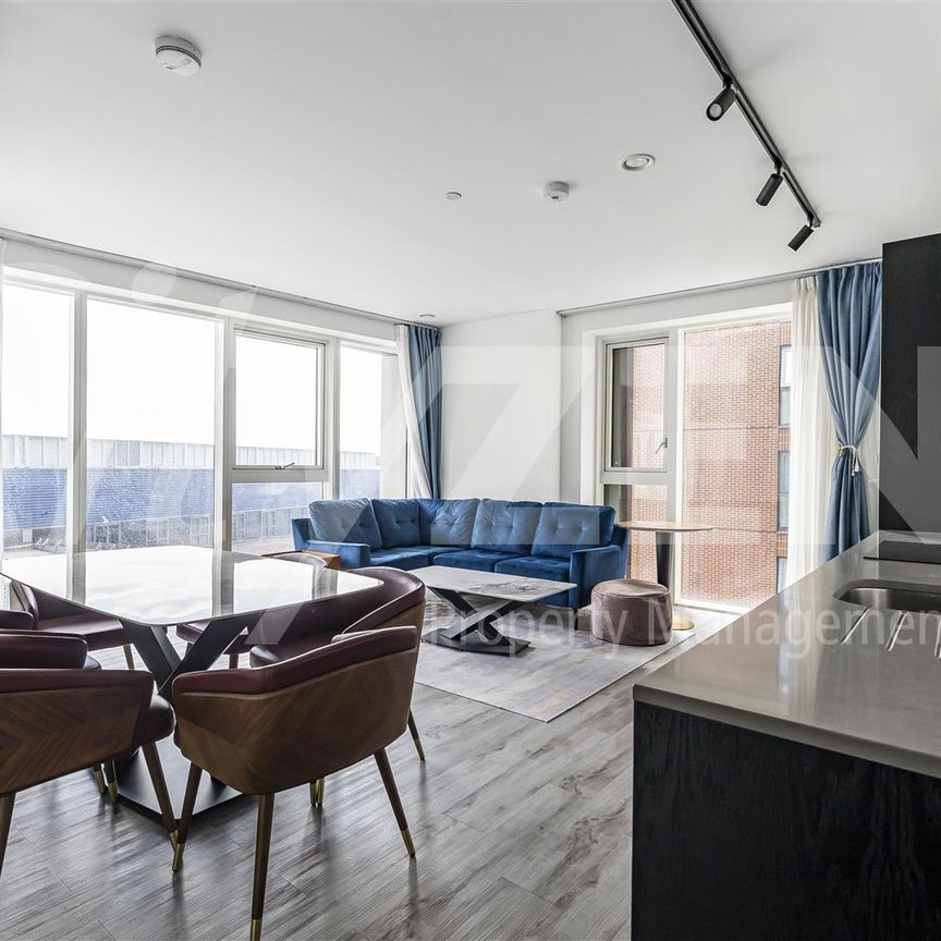 Icon Tower, Portal Way, Acton - Photo 1