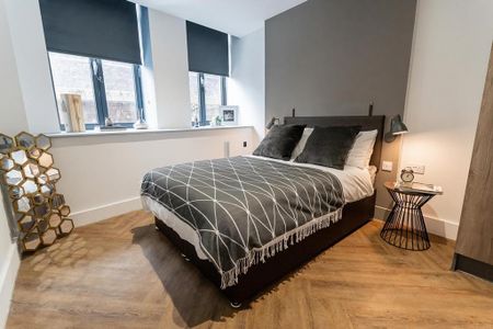 4 bedroom flat to rent - Photo 3