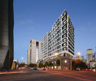 Studio Lower - Photo 6