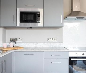 Apartment 39 Lesley Parklands 62 Knocknagoney Road, Belfast, BT4 2FW - Photo 2
