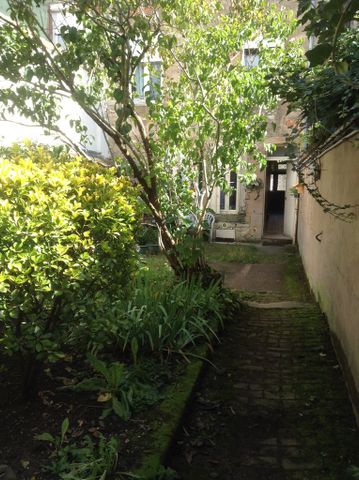 Location Appartement 3 pièces 71m² - Photo 5