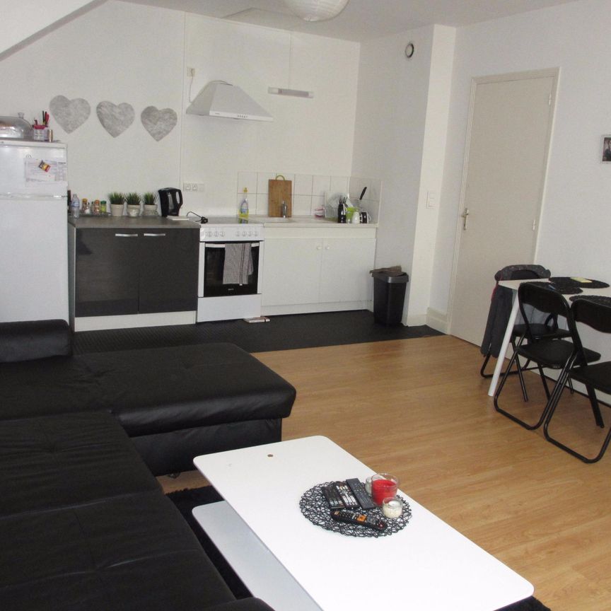 Location Appartement 2 pièces 55m² CASTELNAUDARY 11400 - Photo 1