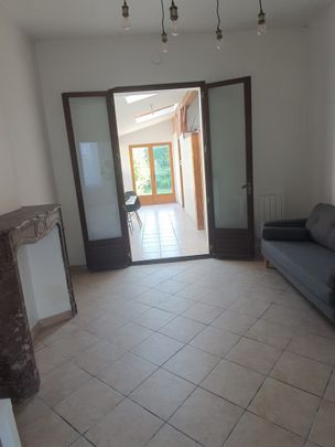 Location Appartement 2 pièces 58m² AULNOYE AYMERIES 59620 - Photo 1