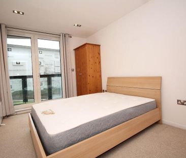 2 bedroom flat to rent - Photo 6