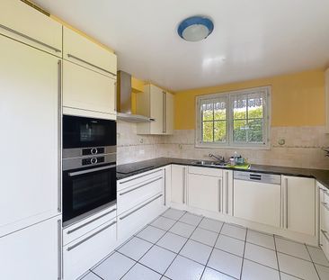 Maison jumelle lumineuse avec beau jardin clôturé - Photo 6