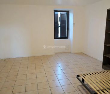 Location Appartement 2 pièces 44 m2 à Sainte-Gemme - Photo 1