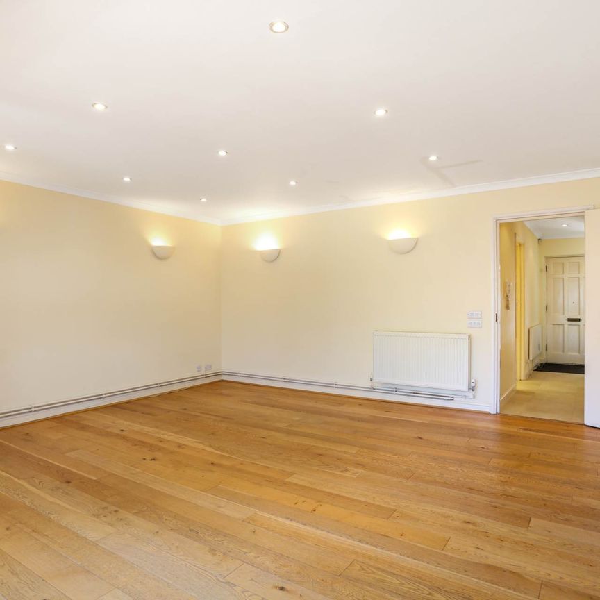 Price £8,450 pcm - Available Now - Unfurnished - Photo 1