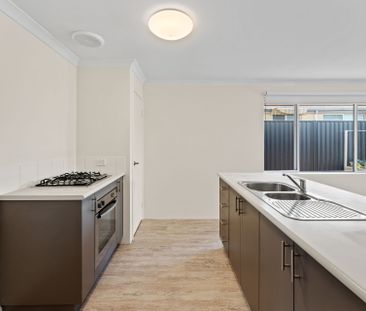 Low Maintenance 4x2 Family Home in Baldivis - Photo 1