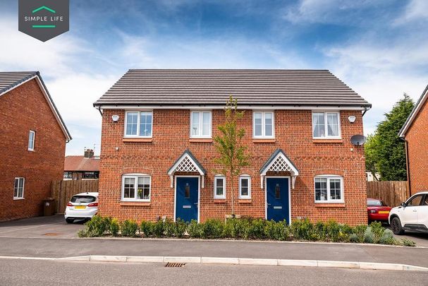 3 bedroom semi-detached house to rent - Photo 1