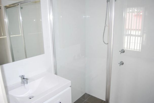 Modern and Low-Maintenance - Photo 1