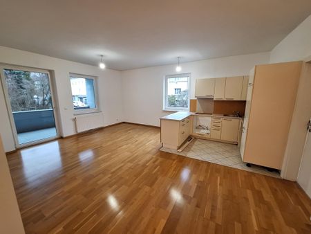 Sonnige 3-Zimmer Wohnung in der Sophiengutstraße 31 / Froschberg - Foto 4