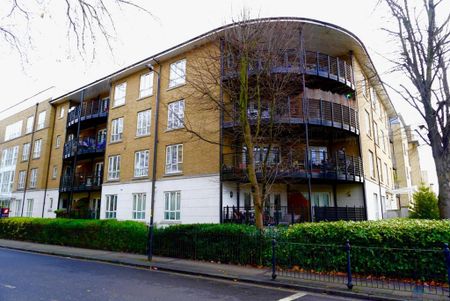 2 bedroom flat to rent - Photo 4