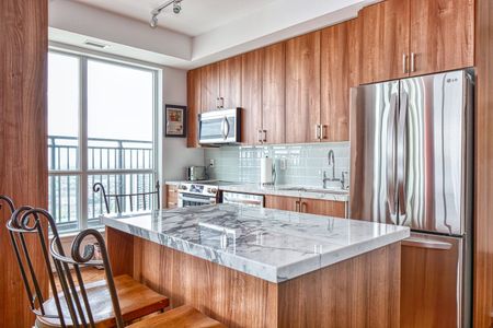 For Lease - 800 Lawrence Avenue Unit# 2014, Toronto, Ontario - Photo 2