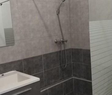 Location Appartement 1 pièce 24m² BORDEAUX 33800 - Photo 2