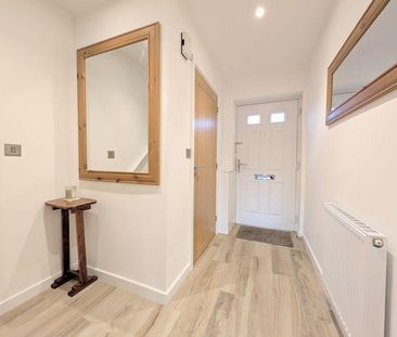 2 bedroom property to rent - Photo 3