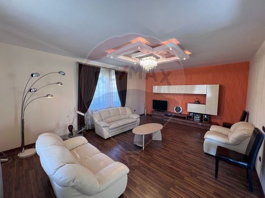 Casa 4 camere de inchiriat, P-ta Ghioceilor/Iosia - Fotografie 1