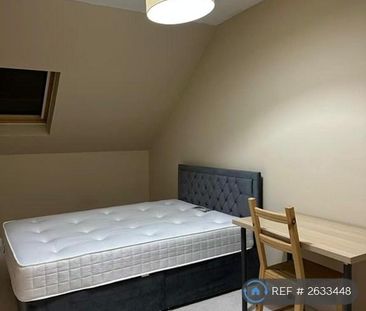 1 bedroom in a house share to rent - Photo 3