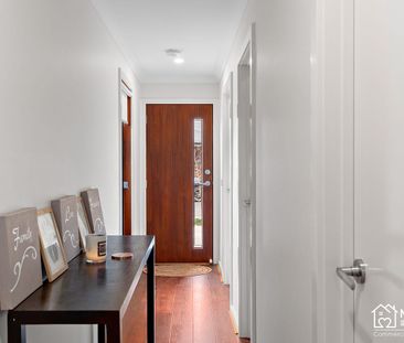 5 Fargo Street, Thornhill Park, Vic 3335 - Photo 2