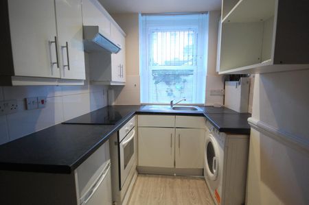 2 bedroom flat to rent - Photo 5