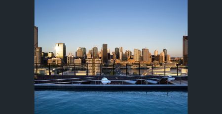 1210/111 Melbourne Street, South Brisbane, Qld 4101 - Photo 2