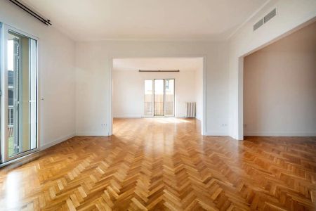 Piso de alquiler en Carrer de Modolell, Sant Gervasi- Galvany - Photo 2