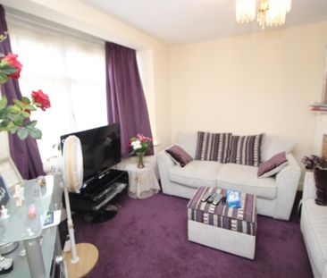 3 bedroom terraced house to rent - Photo 5